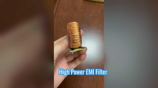 Combine le numéro de modèle avec les matériaux de base pour une optimisation claire des moteurs de recherche