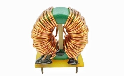 Inducteur commun d'obstruction de mode