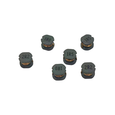 Inducteur de puissance de puce de noyau de ferrite inducteur de bobine d'étranglement protégé SMD 1R0M/2R2M/1R5M